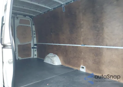 2016 Mercedes-Benz Sprinter 2500 High Roof из США, поврежденный, VIN WD3PE8DD2GP193128